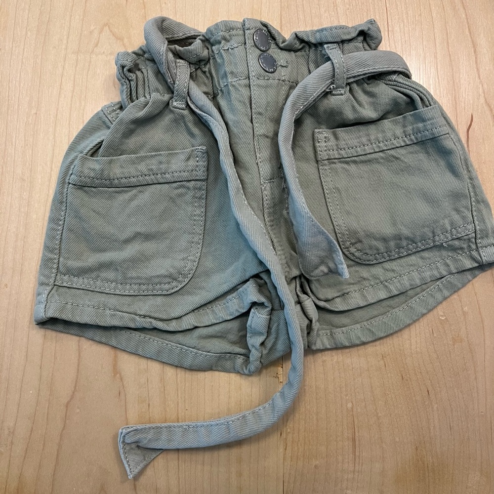 Zara Green Denim Toddler Shorts with Belt - size 9-12 months